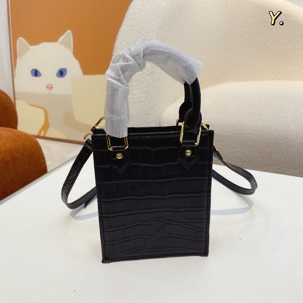 

luxury design lvs mini tote bag various ways to carry fashion lovely versatile style diagonal bag