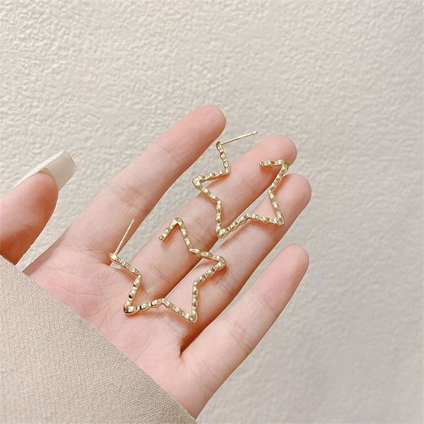 

20% off 2022 new jewelry concave convex metallic star girls' yiwu trinkets popular earrings, Golden