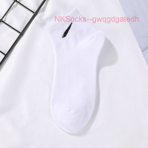 

men's fashion classic socks hook brand designer women's leisure lovers' short tube sportsocks luxury women men breathable ver, Black