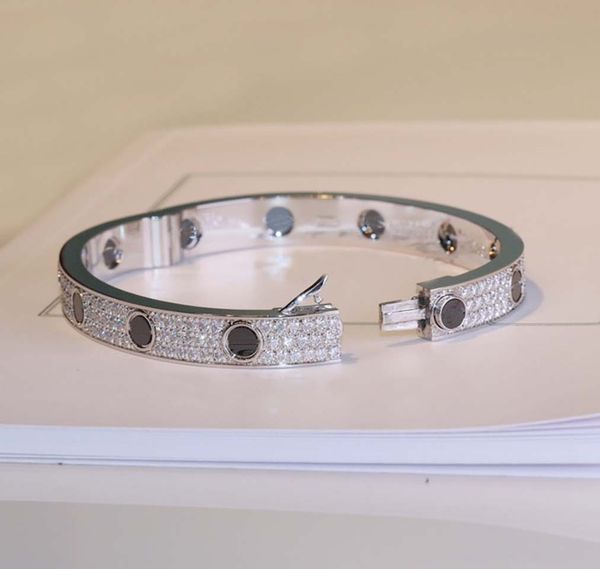 V ouro material charme BANGLE pulseira punk com diamante brilhante e design de cor esmalte preto para mulheres presente de jóias de casamento tem caixa selo PS7949