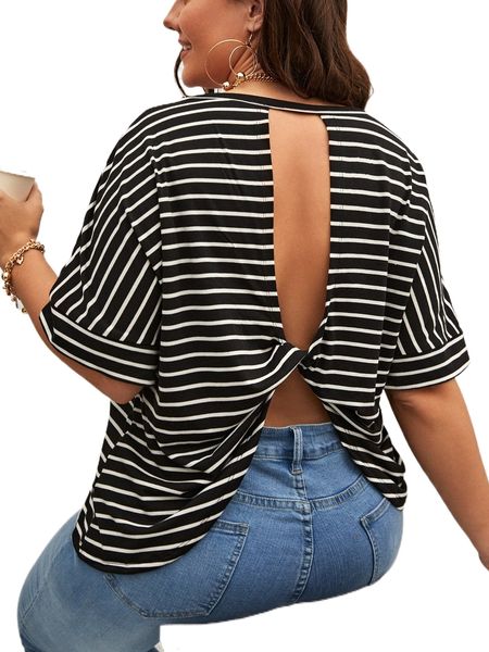 

plus stripe cut out twist back tee q5gc#, Black