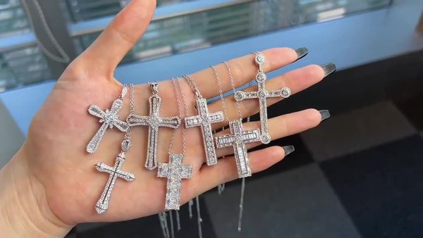 Original Design 925 Sterling Stacklable Cross Cruz Colar Jóias Joya Plata Colar Cadena Costume Pingente Cadeia Para As Mulheres 6A Pavimentada Diamante Amor Pescoços Presentes