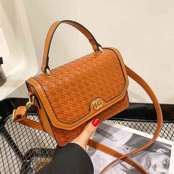 

70% off women's fashion woven small square texture menger bag ladiesbags