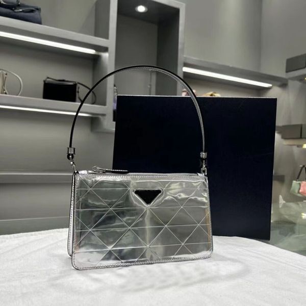 

fashion women's cosmetic bag luxury designer leather embroidery versatile one shoulder large capacity bucket bag cross size 20 x12 4.5c