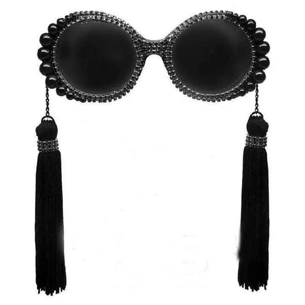 

baroque round sunglasses women tassel pearl rhinestones decoration sun large frame female 220708, White;black