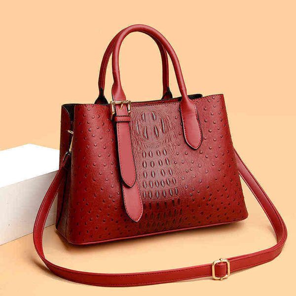 

evening bags trendy women's bag 2022 new portable advanced sense large capacity fashionable messenger single shoulder women 220211