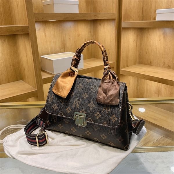 

fashion silk scarf woven portable small square autumn and winter new fashion printed single messenger women's 80% off purse sales