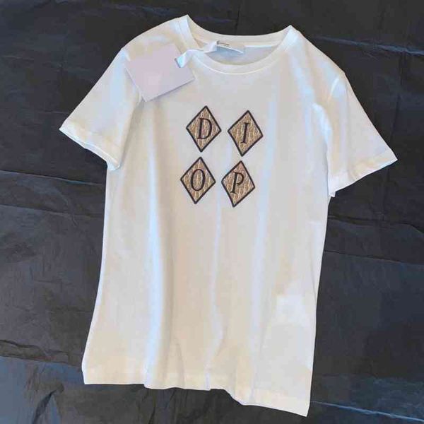 

summer new casual and versatile simple old flower pattern letter french minority short sleeve t-shirt, White