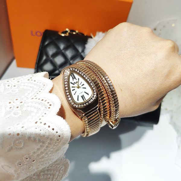 Nuove donne di lusso di marca orologio al quarzo serpente orologio da donna in oro orologio da polso con diamanti orologi da polso moda femminile