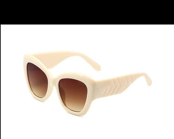 

fashion designer sunglasses classic eyeglasses goggle outdoor beach sun glasses for man woman 7 color optional triangular signature0808, White;black