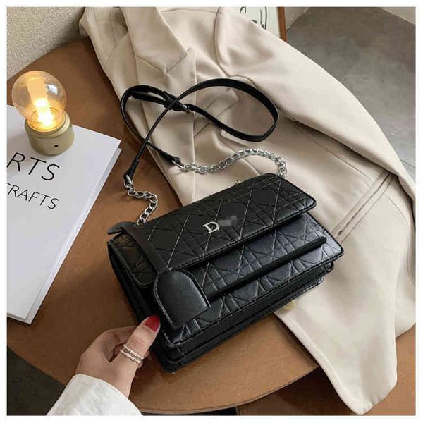 

shoulder bags fashion 2022 new indentation square women's single shoulder messenger