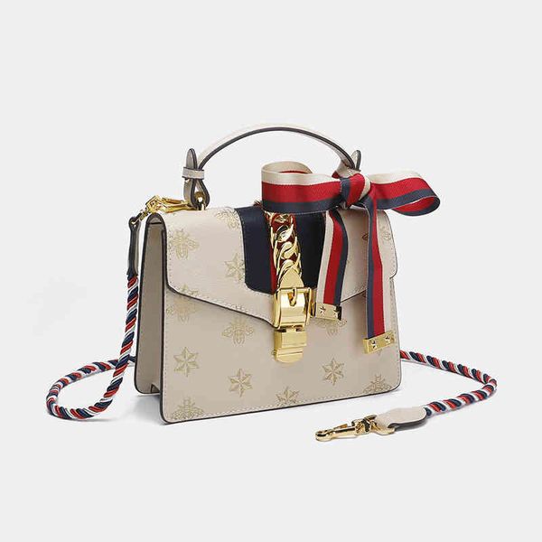 

fashion new ladies luxury brand bag designer women's msenger sense of foreign style portable versatile little