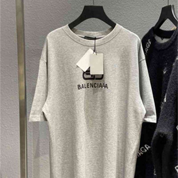 

4mwr europe fashion week bb family short sleeve t-shirt unisex, White