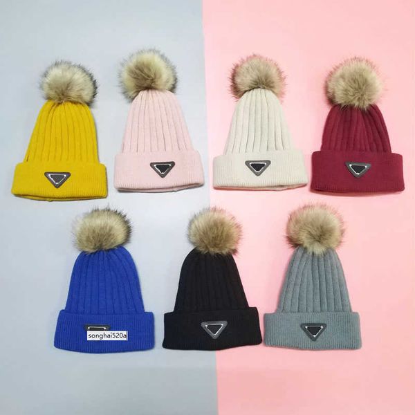 

fashion winter beanies caps hats for women men outdoor bonnet with real raccoon fur pompoms warm girl cap snapback woman pompon skull beanie, Black;white