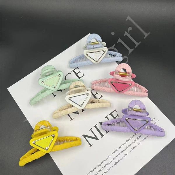 

brand hair pins inverted triangle hairs accessory with logo luxury girl head beauty tools multi color with high quality, Black;brown