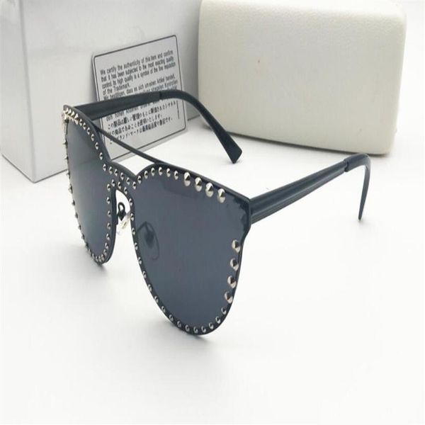 

2019 new men women sunglasses blackout trend brand sunglass european and american fashion sun glasses 2138 eyewear216u, White;black