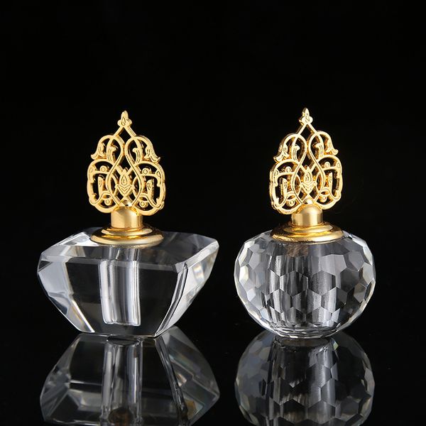

simple artificial crystal handicraft key rings essential oil bottle keychain transparent geometric perfume bottle with smell incense stick, Slivery;golden