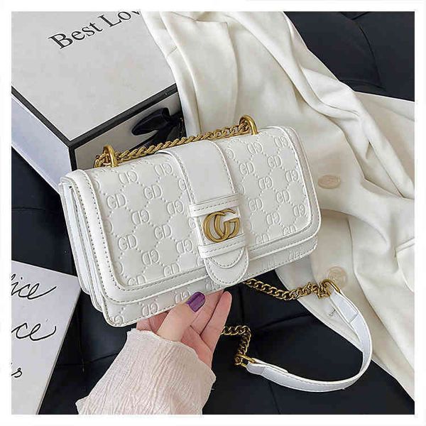 

2022 new designer handbags trend messenger ins chain square