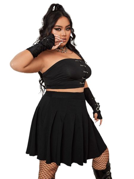 

plus safety pin detail crop tube & pleated skirt without belt j2sh#, Black