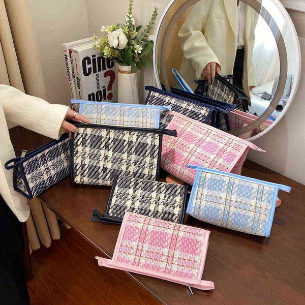 

cosmetic bag cosmetic storage bag simple portable net red ins style woolen cloth bag 220625
