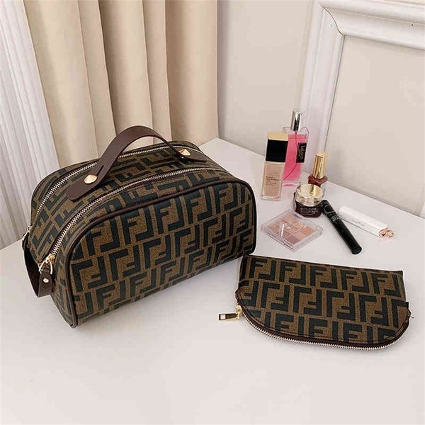 

large capacity cosmetic portable simple waterproof washing business trip skin care product storage bag factory store online
