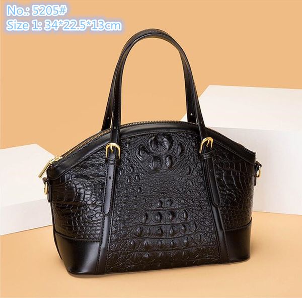 

Outlet factory ladies leather bags large capacity three piece embossed fashion handbag elegant crocodile pattern shell bag simple Joker Ribbon handbags 5205#, White