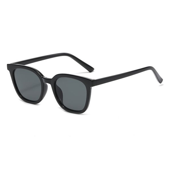 

summer trend sunglasses retro men and women couple fashion eyewear, White;black