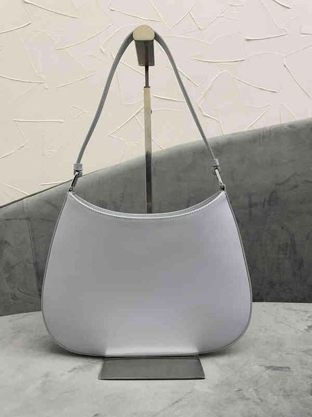 

women bags medieval french sticks leather versatile upper claws luxury armpit