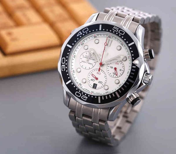 

watches wristwatch luxury fashion designer star live broadcast of the same watch three eye six needle trot second, Slivery;golden