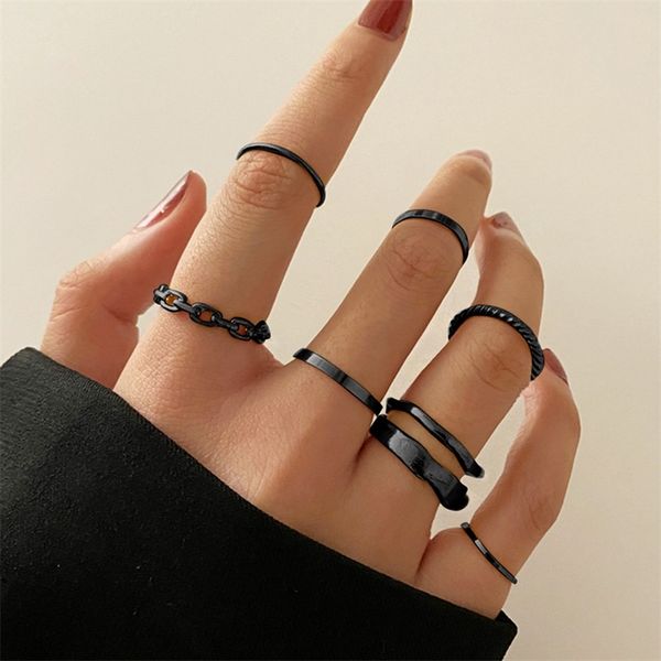 

fashion simple black alloy twist chain joint ring sets creative personality geometric wedding engagement finger rings for women 220718, Slivery;golden