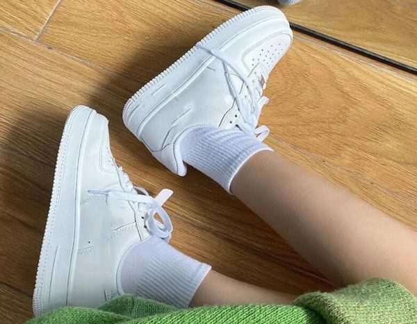 

men women casual shoes triple white black sneakers volt orange red womens spruce aura pastel mens sneakers trainers sports eur 36-44
