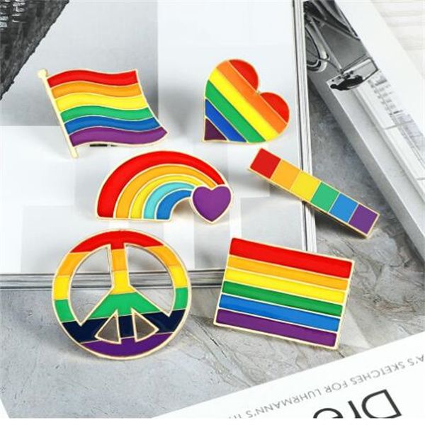 Bandeira Arco-íris Coração Broche Paz e Amor Alfinetes de Esmalte Bolsa de Roupas Alfinete de Lapela Orgulho Gay Lésbico Ícone Distintivo Unissex Jóias Presente GC1430