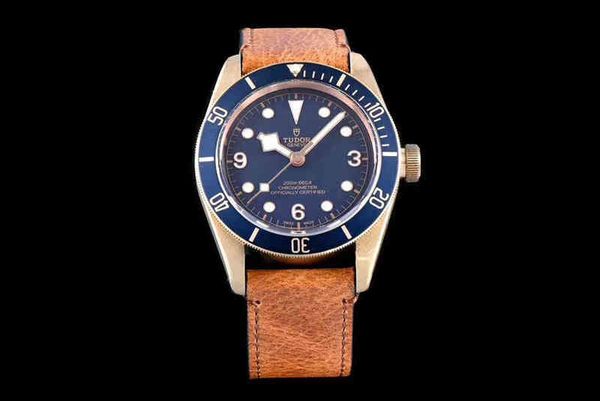 

fashion watches mens montre diamond movement luxury designer watch fashion women's men's tudors zom7 kubi g3qlg3ql, Slivery;golden