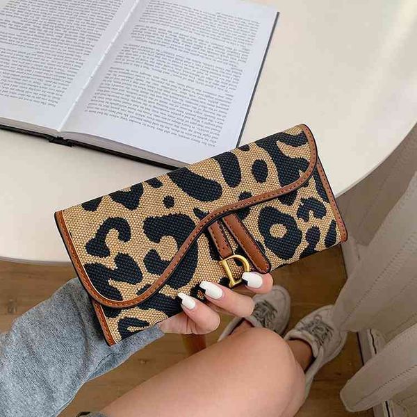 

leopard wallet women's short 2022 new printed zero wallet multi card slot card bag long folding wallet trend, Red;black