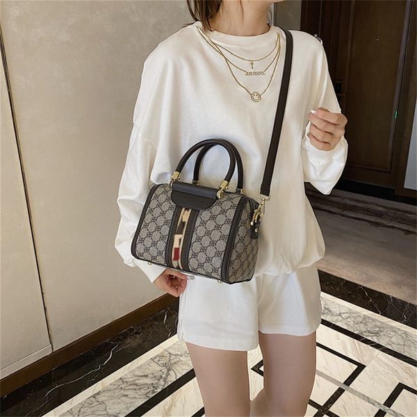 

purse new boston vintage women's bag versatile handbag large capacity one shoulder messenger pillow bag