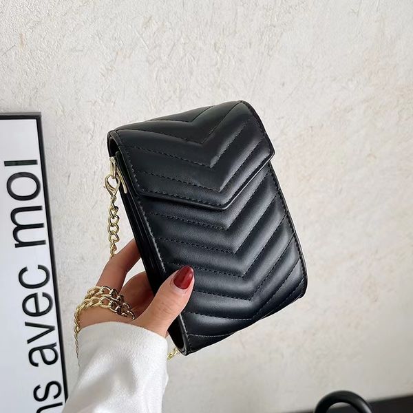 Designer Schulter Mobiltelefontaschen tragbare Handtaschen Clutch Männer Frauen Sport Freizeit Cross Body Chest -Tasche Schwarzer Buchstaben PU Ledermünze Geldbeutel Packs Handtasche Handtasche Handtasche