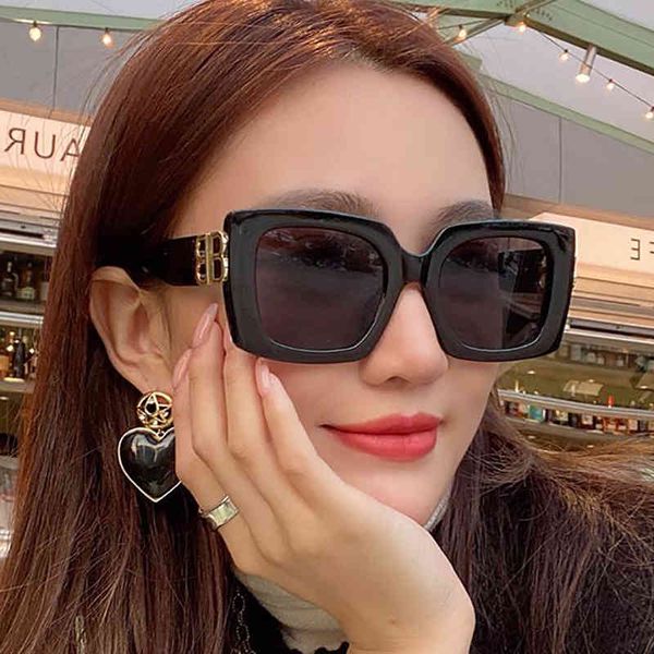 

2022 fashion new large frame sunglass hollowed out bb square sunglass female personality, White;black