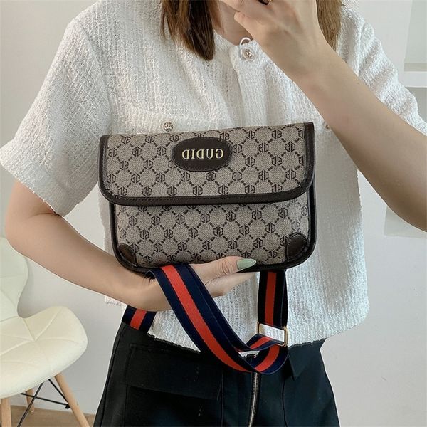 

female fashion one small square printed wide belt messenger 60% off outlet store