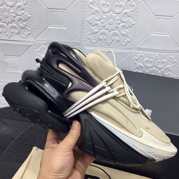 Donna Uomo Scarpe sportive con plateau eleganti, look fantascientifico, beige e nero con sneakers di lusso nelle taglie 35-46 Colori classici di alta qualità