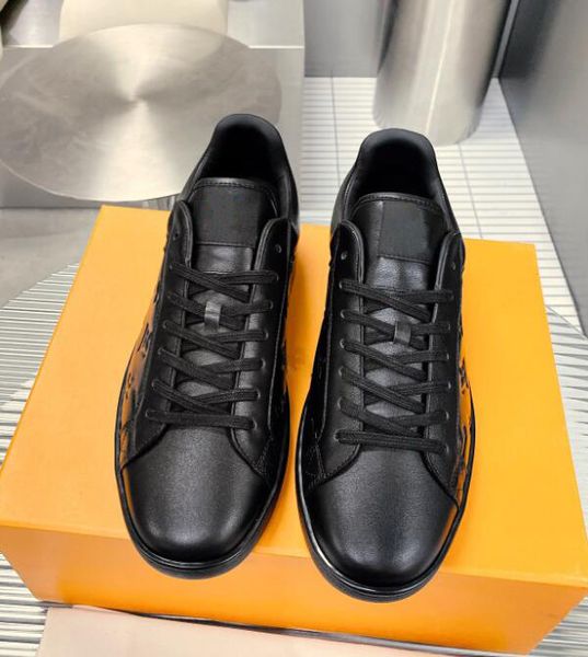 

2022 designer shoes luxembourg samothrace sneaker floral print lace-up casual shoes leather upper rubber sole candy color men women sneakers, Black