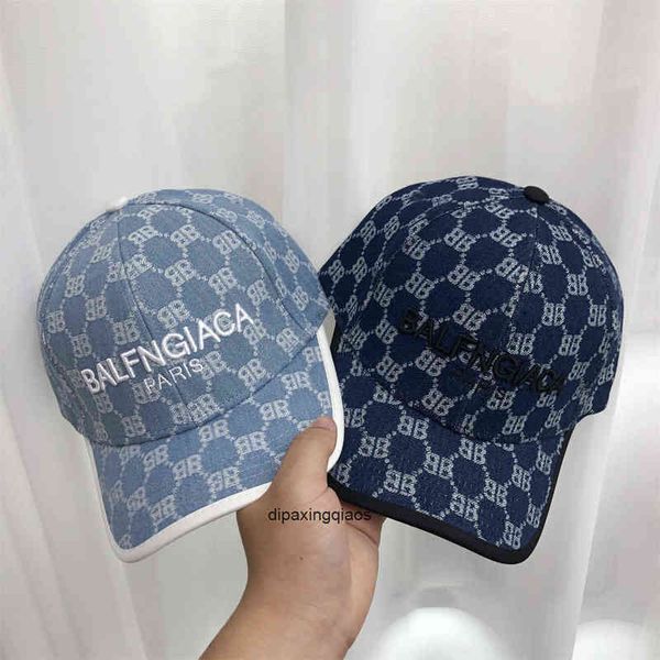 

designer ball caps paris b balencaigass letter printed trendy paris letter embroidered baseball cap color matching hat brim couple leisure s, Blue;gray