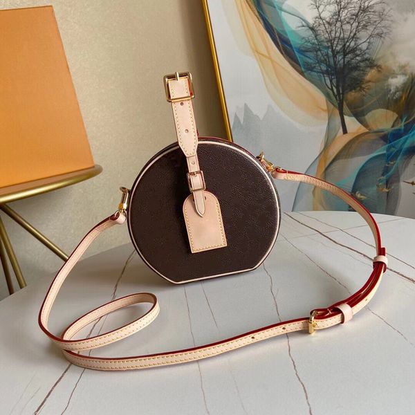 

2022 new r bags luxury ladies handbag one shoulder messenger round presbyopia bag letter classic fashion vintage genuine leather apple women