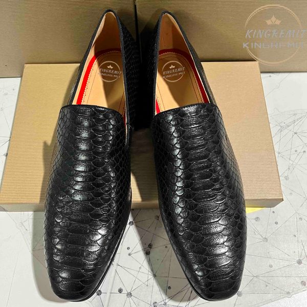 

designer sneakers men leather shoes red sole sneaker suede casual shoes luxury brand trainers, Black