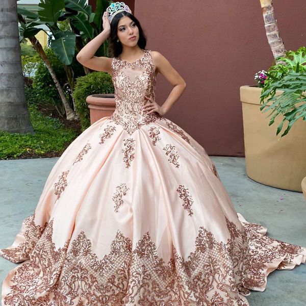 Gül altın aplike quinceanera elbiseler bağcıklı geri tatlı 16 elbise mücevher boyun saten boncuklu balo parti önlük