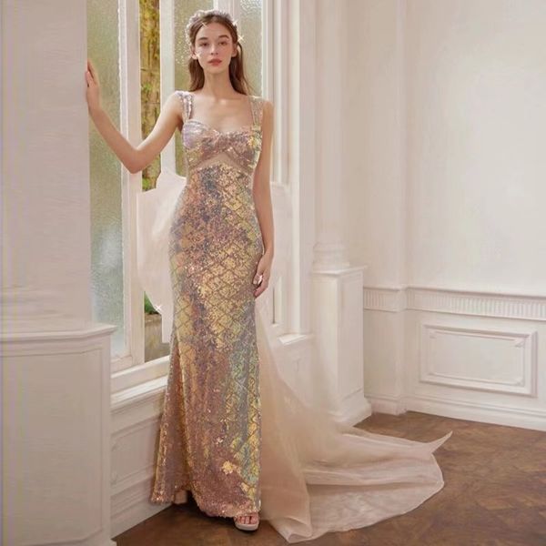 Yeni Varış Prom Hollow Prenses Denizkızı Renkli Kolsuz Parti Çıkarılabilir Tren Özel OCN Quinceanera Elbiseleri
