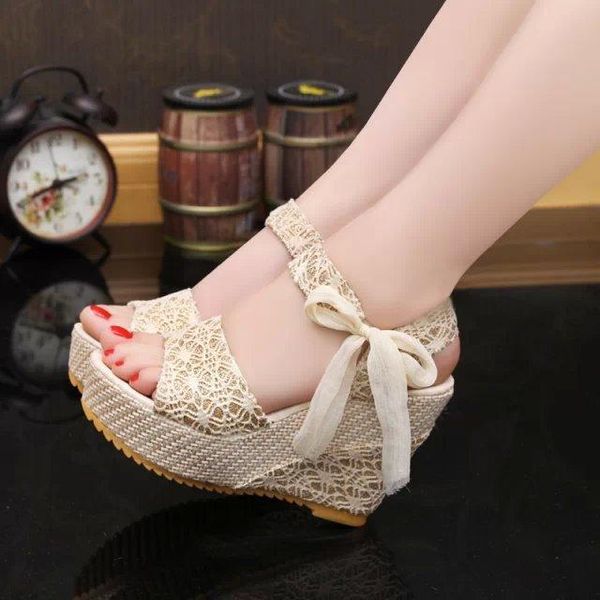 Sandalen INS Freizeit Druck Böhmen Keile Frauen Schuhe Sandale 2022 Sommer Hookloop Plattform High Heels Frau