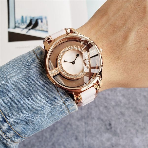 

2022 ladies fashion women's 2 hand diamond shaw quartz watch, Slivery;brown