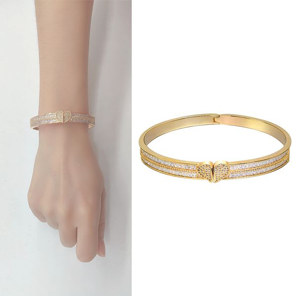 Kuff Lover Bangle Moda Bileklik Erkekler İçin Kadın Hediyeler Sevgililer İçin Hediyeler Toptan Dubai Özelleştirilmiş Kişilik Tasarımcısı Özel Hint Takı Bakır Metal Kadın