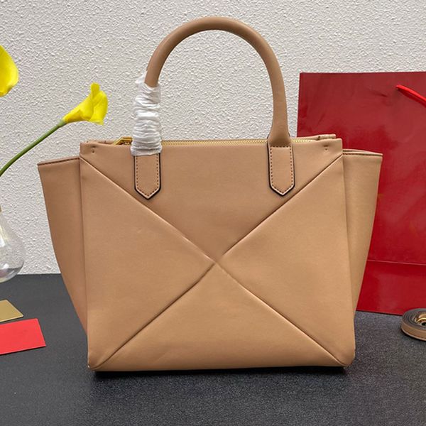 

rivet handbag tote bag large capacity pocket zipper closure vintage brass genuine leather removable strap plain handbags purse inside letter