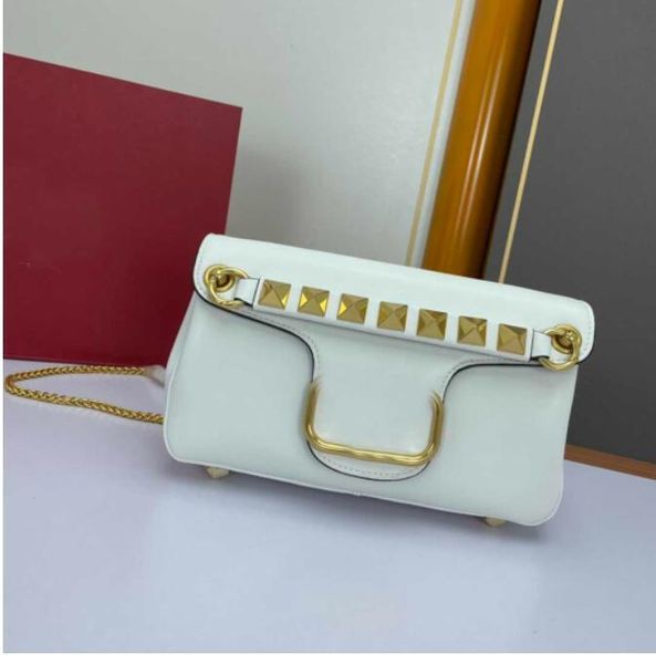 

designer messenger bag leather solid color rivet metal chain handbag